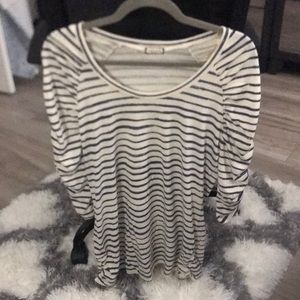 Eyeshadow 3/4 sleeve cream top with navy stripes